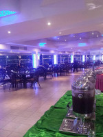 ‪havana Cafe‬ inside