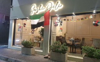 Sushi Deli مطعم سوشي دلي outside