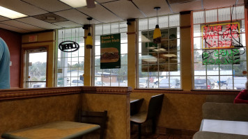 モーモーとんちゃん Innen