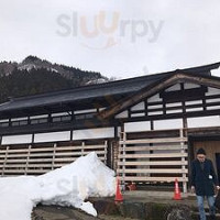そば Wū Zhǎng Sēn outside