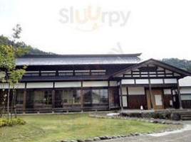 そば Wū Zhǎng Sēn outside