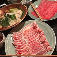 しゃぶ Chán Liù Běn Mù Diàn food