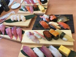 Zhǎo Jīn Yú がし Yì Liú れ Yì Fù Shì Gōng Diàn food