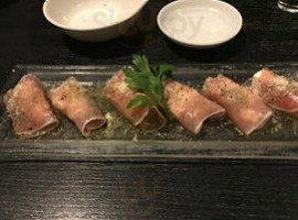 Hǎi Xiān Wū Hēi Chuán Zuǒ Jiǔ Píng Diàn food