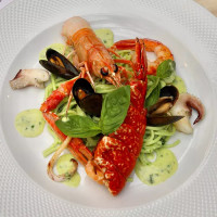 Le Meridien Cyberport Umami food