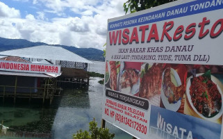 Wisata Resto, Danau Tondano outside