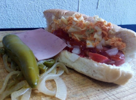 Saudara Bakery Balige Ii (sbb Ii) Essen