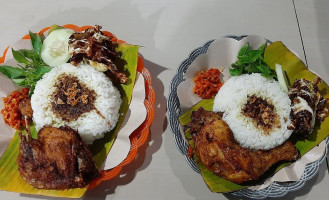 Bebek Galak Rara 57 food