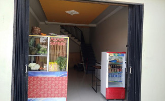 Ayam Geprek Jontor Monyoor outside