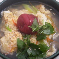 Xià Tīng の Shāo Ròu Wū Shēn Chuān Yī Fān Tíng Essen