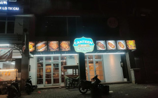 Canteen Masakan Nyonya outside