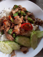 ก๋วยเตี๋ยวกะลา ริมน้ำยม Essen