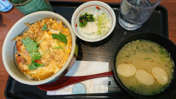 Zhuāng Wū　ゆめモール Xià Guān Diàn Essen