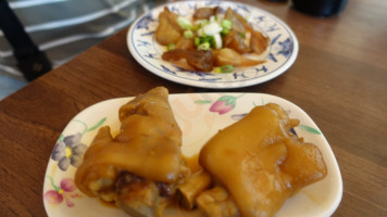 Gǎng Yuán Niú Ròu Miàn Innen