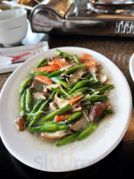 Gōng Tián Gōu Xiū Xián Guǎng Chǎng Huó Yú Cān Tīng Essen