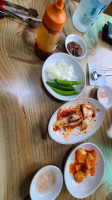Giant Oriental Sundaeguk food