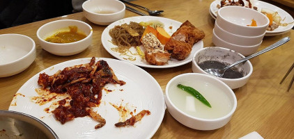 다담뜰한식뷔페 상주 food
