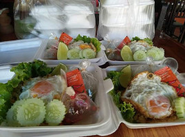 ร้านหน่อยข้าวมันไก่ ไหหลำ Essen