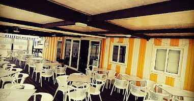 Dagwood inside