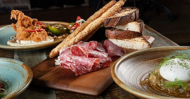 Rydges Sydney Central food