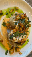 Chǐ Cǎo Bù Liào Lǐ Rén De Jiā food