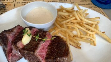 Le Blanc food