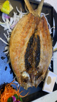 Qī Gǔ Shuǐ Chǎn Hēi Pí Shí Táng food