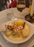 Sān Zhī Xiǎo Zhū food
