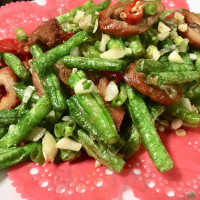 Huá Xìng Kè Jiā Xiǎo Guǎn food