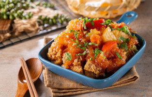 ā Dù Huáng Jiā Tài Shì Liào Lǐ Yuán Lín Qí Jiàn Diàn Essen