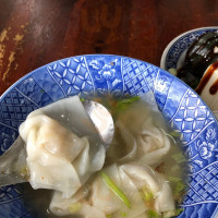 Yáng Jiā Dàn Huáng Miàn food