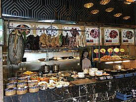 Chéng Dōu Shì Jì Chéng Tiān Táng Zhōu Jì Dà Fàn Diàn Innen