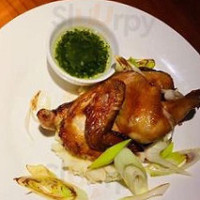 Yín Xìng Xī Cān Tīng Zhōng Lóu Diàn food