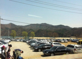 Kko Kko Dakgalbi Chuncheon outside