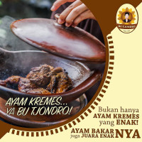 Ayam Kremes Bu Tjondro Bsd drink