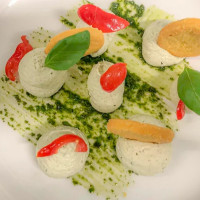 Trdlo Factory food