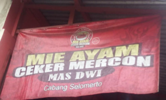Mie Ayam Ceker Mercon Mas Dwi menu