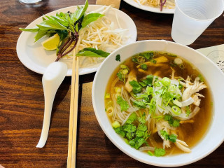 Cǎo Gēn Shí Táng