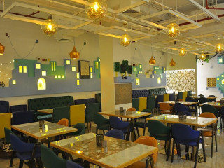 restaurant image