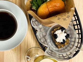 Linna Burgers And Coffee