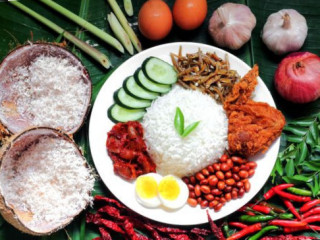 Nasi Lemak Cik Mok (kajang)