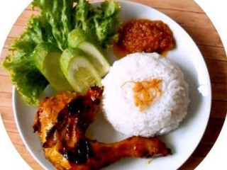 Ayam Bakar Juara Pamulang