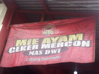 Mie Ayam Ceker Mercon Mas Dwi